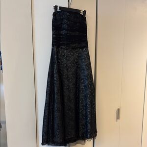 Scott McClintock Black Strapless Lace Dress